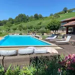 Agriturismo I Tassoni 팜스테이 파불로넬프리그나노