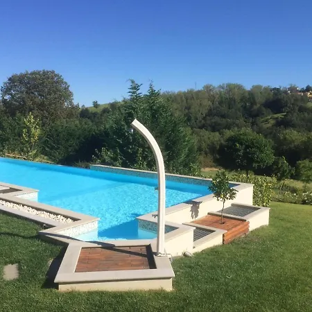 Agriturismo I Tassoni Фермерский дом Павулло-нель-Фриньяно