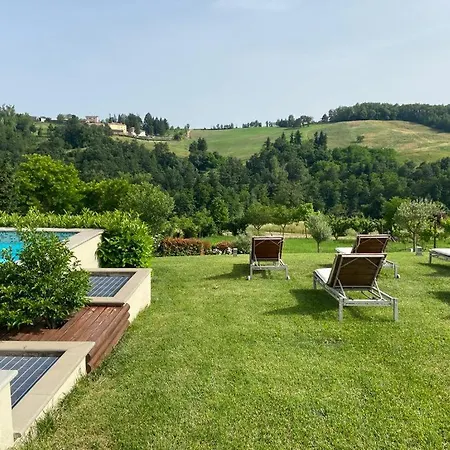 Agriturismo I Tassoni Фермерский дом Павулло-нель-Фриньяно