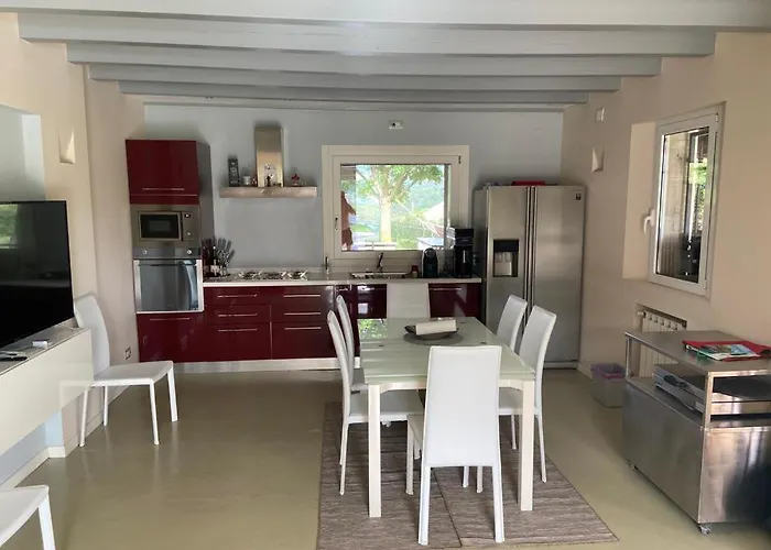 Agriturismo I Tassoni Farm stay *