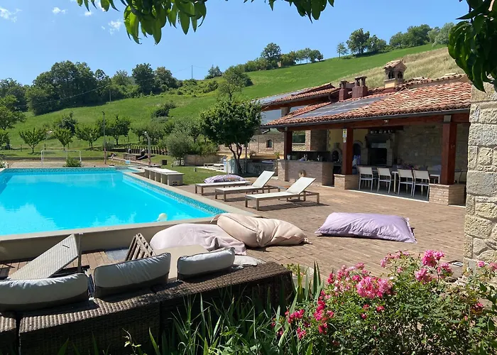Agriturismo I Tassoni Farm stay